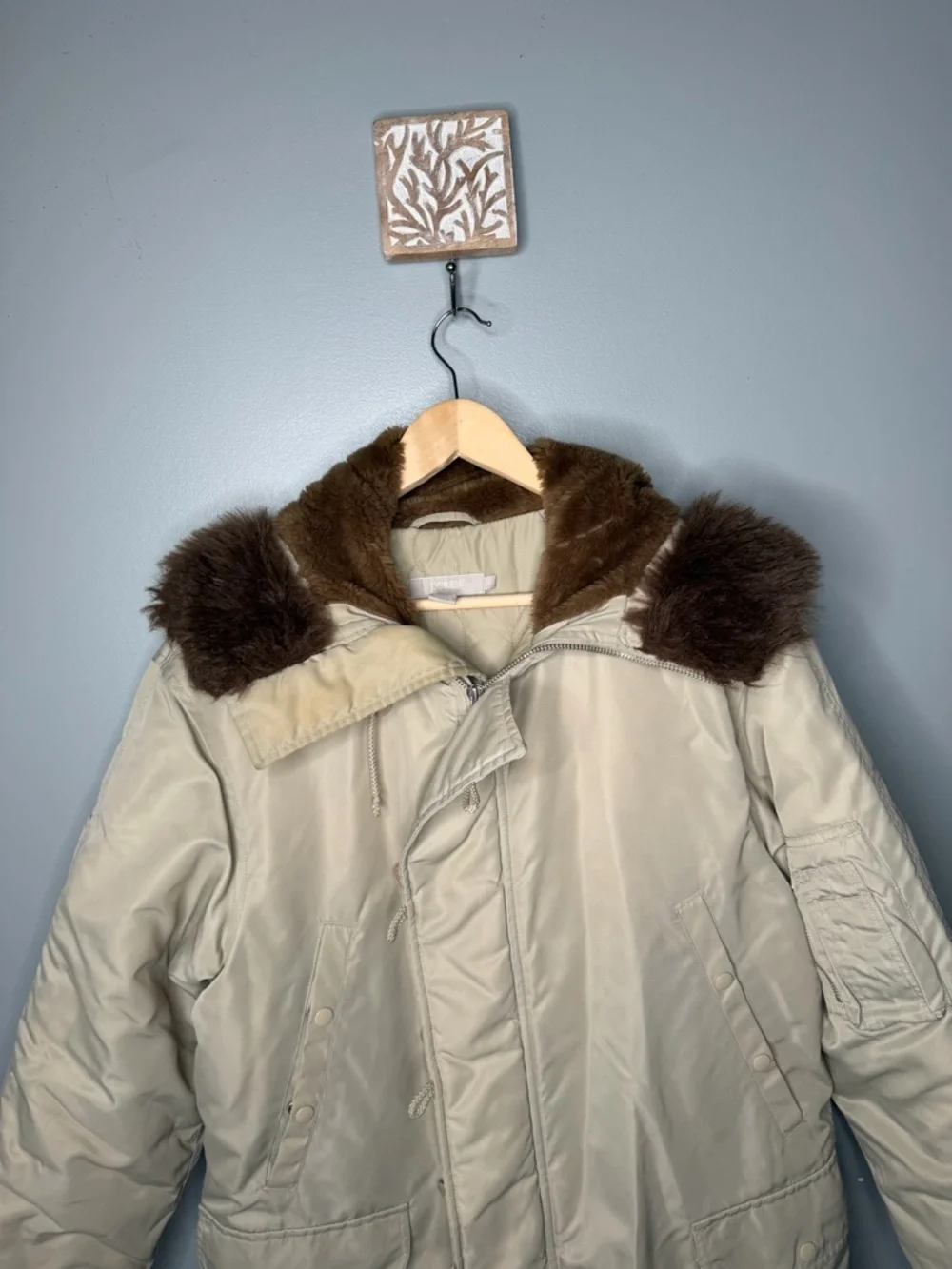 J. Crew small pit
